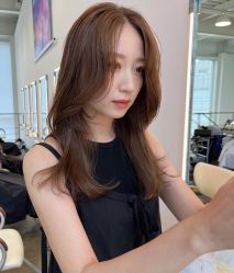 -AKOZO Beauty Salon