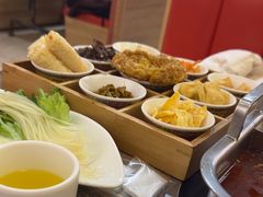 -鸡遇虾煲干锅火锅(小寨金莎店)