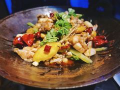 -西街夜油条·麻团包乌饭