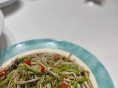 -梅花香里大酒店(郁金香路店)