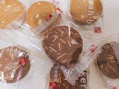-奇华饼家(香港国际机场T1店)