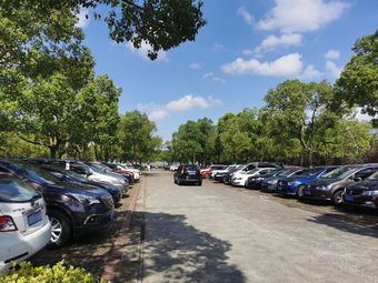 嘉北郊野公园p2停车场