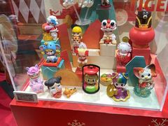 -泡泡玛特POPMART(世豪广场店)