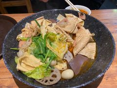 -万记麻辣烫国展总店
