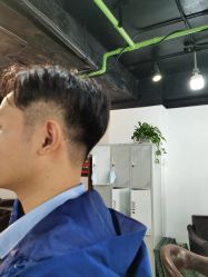 -纯剪男士理发馆·烫染专业店