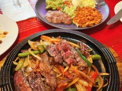 -Pistolera Mexican Cantina女枪手墨西哥餐厅(碧云路店)