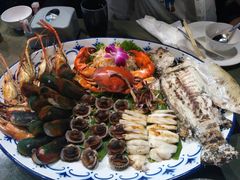 -The Dishes Seafood & Restaurant