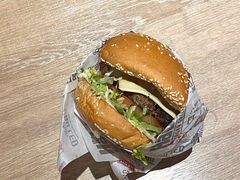 -The Habit Burger Grill 哈比特汉堡(复兴soho店)