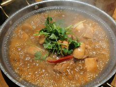 灶膛罐罐牛腩-吃饭皇帝大(合生汇店)