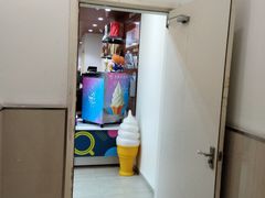 -全家便利店(梅园路店)