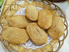 自制烧饼-老火大骨头汤馆