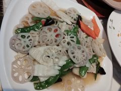 -雍沪里·沪湘融合菜( 康桥店)