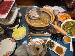 -邹开喜·小海鲜醉鸡煲·潮汕鲜切牛肉店(襄阳北路店)