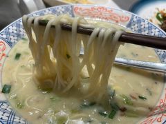 -博望坡饭店(宜山路店)