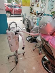 -黑奥秘脱发白发中心