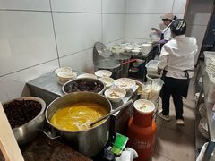 -文山荷鲜居(翠湖店)