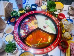 -喜盅盅重庆火锅(西安路罗斯福店)