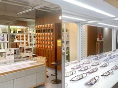-无奔眼镜·蔡司·依视路授权店(马家堡店)