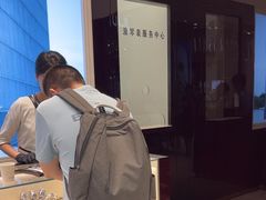 -亨吉利世界名表中心(群光店)