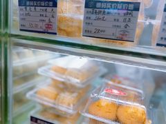-白玉兰食品甜凤店(合生汇店)