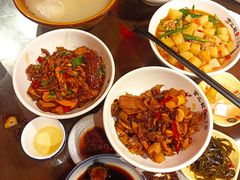 -富正毅三下锅·湘西韵味(天门山索道店)