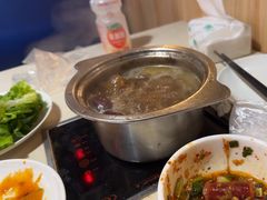 -爱客得牛排海鲜烤肉·火锅自助(春熙路黑金好店)