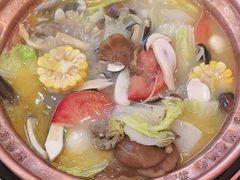 -阿婆情腊排骨火锅(金虹路店)