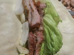 -小河公主秘制烤羊腿(小绿谷店)