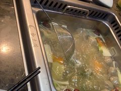-乡土黄·鲜牛肉火锅·小龙虾(兴业街店)