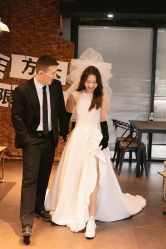 -MAO亲爱的猫婚纱摄影工作室