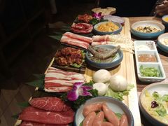 -明洞阿姨·韩式酱蟹烤肉·创意料理(三元桥店)