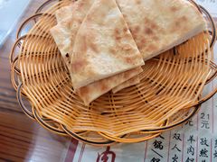 新疆馕-茗味居羊肉汤面馆(临沂路店)
