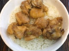 滑鸡蒸饭-品香排骨饭(羊官路店)