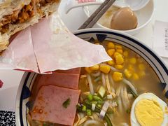 -秦陕印象超级肉夹馍(万达广场西安民乐园店)