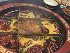 -谭记重庆老火锅(总店)