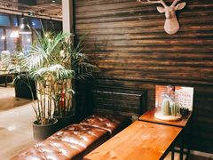 -阅西安新华书店(翠华南路店)