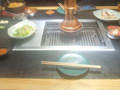 -臻牛烤肉