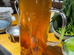 -洪氏嗨捞·广东猪肚鸡·椰子鸡火锅(西咸万象城店)