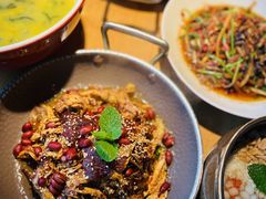 -吃饭皇帝大土家民族菜(正大广场店)