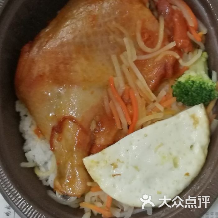 全家新奥尔良鸡腿饭图片