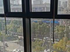 -七欣天香辣蟹火锅(上海银亿滨江店)