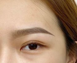 -轻妆Feel·半永久纹眉眼线