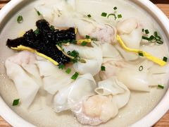现包清鸡汤鲜虾小馄饨-苏小柳点心·手作小笼包(新街口分院店)
