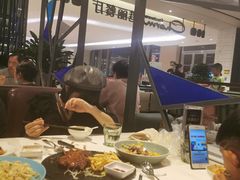 -港丽餐厅(高德置地店)