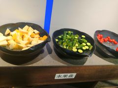 -尚尚仙·酸汤猪手·猪肚鸡火锅(华联万柳购物中心店)