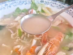 -霆记海鲜·只为这碗面(滨江店)