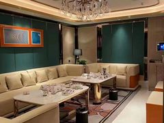 -成都绿洲大酒店(春熙路太古里店)