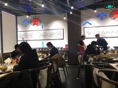 大堂-尚尚仙·酸汤猪手·猪肚鸡火锅(华联万柳购物中心店)