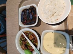 -老乡鸡(西岸凤巢店)