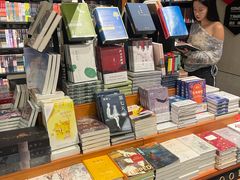 -西西弗书店(城西银泰城店)